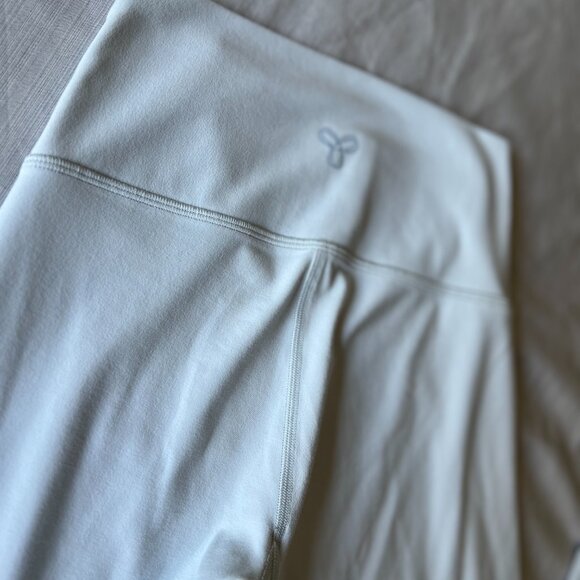 ARITZIA TNA BUTTER New Cheeky Hi-Rise Legging- Blue S - Picture 4 of 8